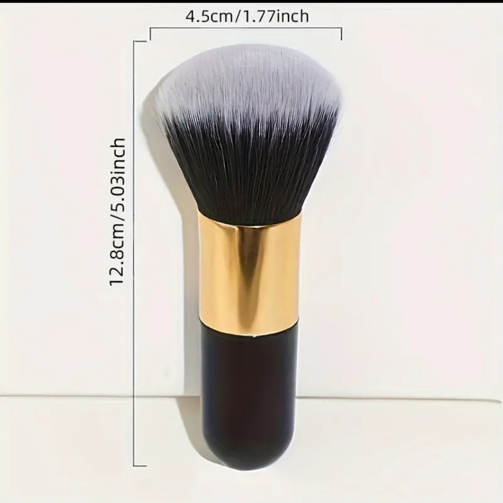 Powder makeup brush 💄💄💄 - Picture 6 of 8